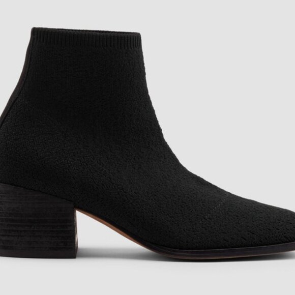 Eileen Fisher Oriel Recycled Stretch Knit Bootie Women's Size 8 Black NEW *NOTES - Picture 2 of 10